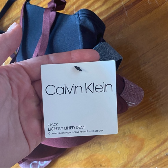 Lightly Lined Demi Bras - Picture 2 of 5